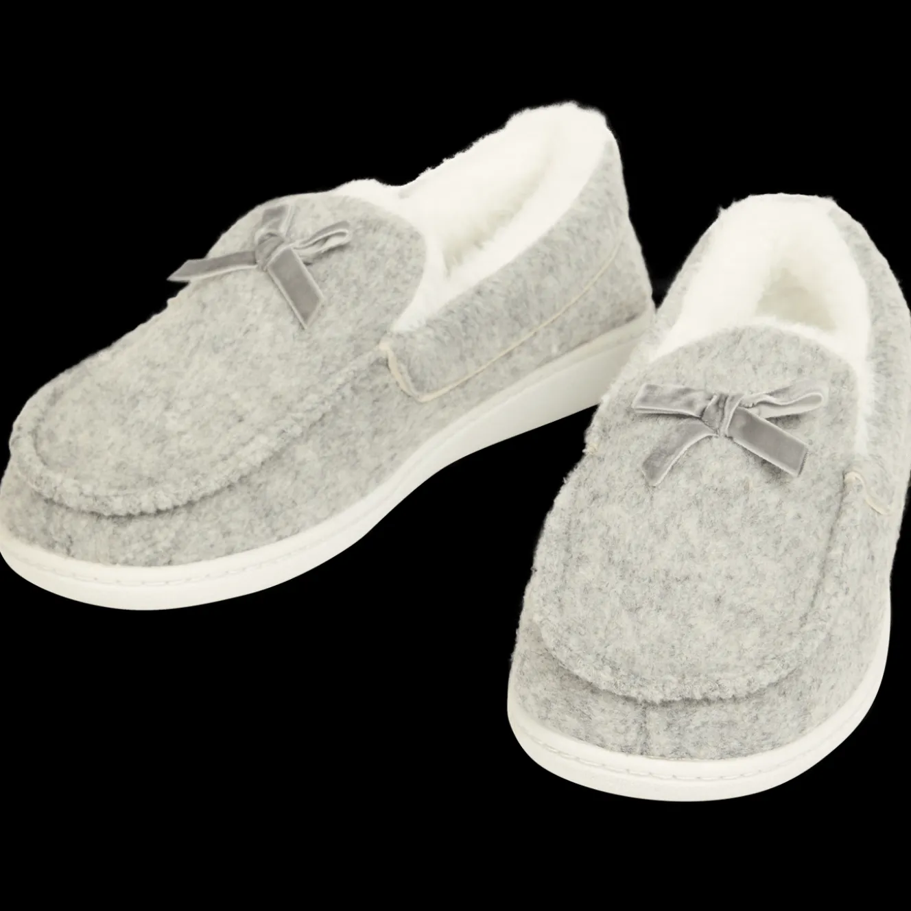 Action Schuhe<Hausschuhe aus Filz